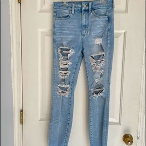 american eagle ripped jeans size 4
